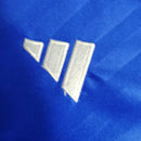 Camisa Universidad do Chile I 23/24 - Feminina Adidas - Azul com detalhes em branco e vermelho