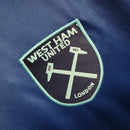 Camisa West Ham III 23/24 - Torcedor Umbro Masculina - Azul com detalhes em Verde