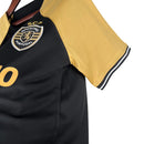 Camisa Sporting Lisboa III 23/24 - Torcedor Nike Masculina - Preta com detalhes em dourado