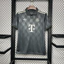 Bayern de Munique 24/25 Preta 24/25 Jersey Men's Fan Version product image