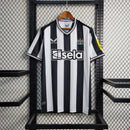 Camisa Newcastle I 23/24 - Torcedor Castore Masculina - Branco e Preto