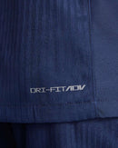Camisa Paris Saint-Germain I 24/25 - Torcedor Nike Masculina - Azul com detalhes em vermelho