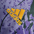 Camisa Real Madrid Edição Especial 23/24 - Torcedor Adidas Masculina - Roxa com detalhes em azul e amarelo