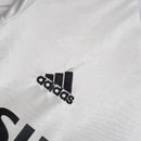 Camisa Retrô Real Madrid I 04/05 - Masculina Adidas - Branca com listras pretas