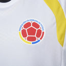 Camisa Seleção Colômbia Treino 26/27 - Jogador Adidas Masculina - Branca com detalhes em azul e amarelo