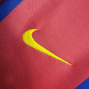 Camisa Retrô Barcelona I 07/08 - Masculina Nike - Vermelha e azul