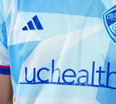 Camisa Colorado Rapids II 24/25 - Torcedor Adidas Masculina - Azul com detalhes em amarelo e vermelho