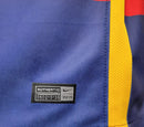 Camisa Retrô Barcelona I 2015/16 - Masculina Nike - Azul com listras em vermelho e detalhes em amarelo