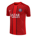 Camisa Paris Saint-Germain Pré-jogo 25/26 - Torcedor Nike Masculina - Vermelha com detalhes em azul