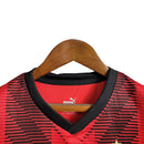Kit Infantil AC Milan I 23/24 - Puma - Vermelho e Preto