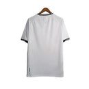 Camisa Vasco da Gama Edição Especial LGBTQIAPN+ 23/24 Kappa Masculino - Branco com detalhes na faixa nas cores de um Arco-íris