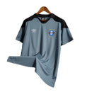 Camisa Grêmio Treino 23/24 - Torcedor Umbro Masculina - Cinza com detalhes em preto
