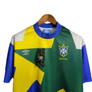 Camisa Seleção Brasileira Retrô 91/94 Umbro Torcedor Masculina - Detalhes em verde,amarelo,e azul