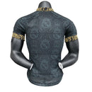 Camisa Real Madrid Edição Especial 23/24 - Jogador Adidas Masculina - Preta com detalhes em dourado