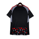 Camisa Colo Colo do Chile Treino 23/24 - Torcedor Adidas Masculina - Preta com detalhes em vermelho e cinza