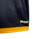 Camisa Rayo Vallecano II 23/24 - Torcedor Umbro Masculina - Preta com detalhes em vermelho e amarelo
