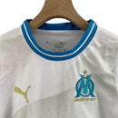 Kit Infantil Olympique Marseille I 23/24 Puma - Branco com detalhes em azul e dourado