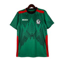 Camisa Seleção do México Edição especial 23/24 - Torcedor Masculina - Verde com detalhes em vermelho e preto