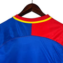 Camisa AFC Richmond I 23/24 - Torcedor Nike Masculina - Azul e vermelha com detalhes em amarelo