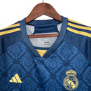 Camisa Real Madrid Edição Especial 23/24 - Torcedor Adidas Masculina - Azul com detalhes em dourado