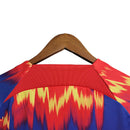 Camisa Red Bull Leipzig Edição Especial I 23/24 - Torcedor Nike Masculina - Azul com detalhes em vermelho e amarelo