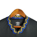 Camisa El Salvador II 23/24 - Torcedor Umbro Masculina - Preta com detalhes em azul e amarelo