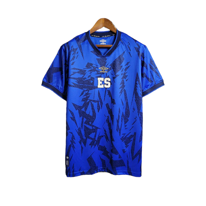 Camisa El Salvador I 23/24 - Torcedor Umbro Masculina - Azul com detalhes em branco e dourado