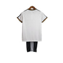 Kit Infantil Alemanha I Retrô 1996 - Adidas - Branco com detalhes em amarelo e vermelho e preto