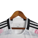 Camisa Juventus II 23/24 - Torcedor Adidas Masculina - Branca e rosa