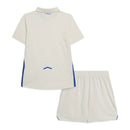 Kit Infantil Porto III 25/26 - New Balance - Branco com detalhes em azul