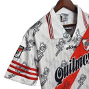 Camisa Retrô River Plate I 1995/1996 - Adidas Masculina - Branca com detalhes em vermelho e preto