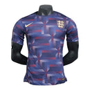 Camisa Seleção Inglaterra Treino 24/25 - Jogador Nike Masculina - Roxa com detalhes em vermelho