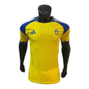 Camisa Seleção Suécia I 26/27 - Jogador Nike Masculina - Amarela com detalhes em azul