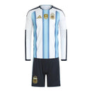 Kit Infantil Seleção Argentina I 26/27 manga longa - Adidas - Branco e azul