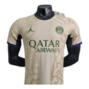 Camisa Paris Saint-Germain IV 24/25 - Jogador Jordan Masculina - Bege com detalhes em verde