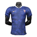 Camisa Seleção França I 25/26 - Jogador Nike Masculina - Azul com detalhes em vermelho