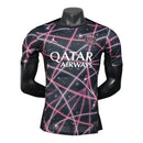 Camisa Paris Saint-Germain Pré-jogo 25/26 - Jogador Jordan Masculina - Preta com detalhes em rosa