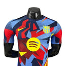Camisa Barcelona Pré-jogo 25/26 - Jogador Nike Masculina - Azul e vermelha